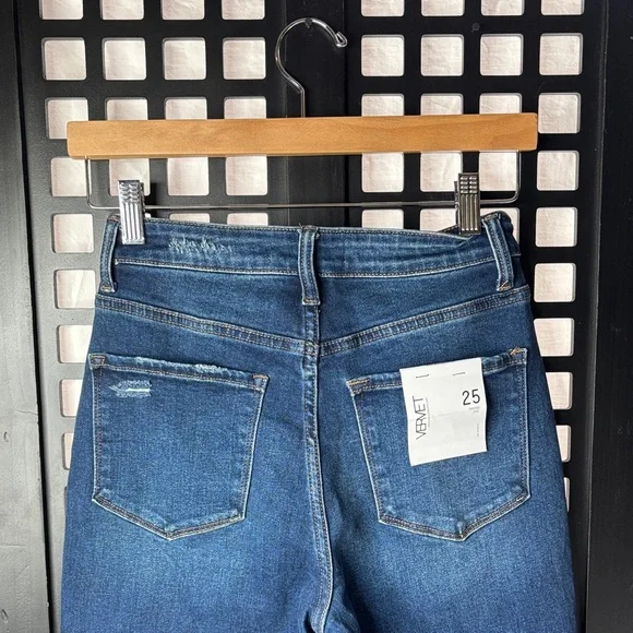 👖VERVET Flying Monkey High Rise Mom Jeans Size 25 Distressed Knee Cuffed NWT👖 - Picture 10 of 15